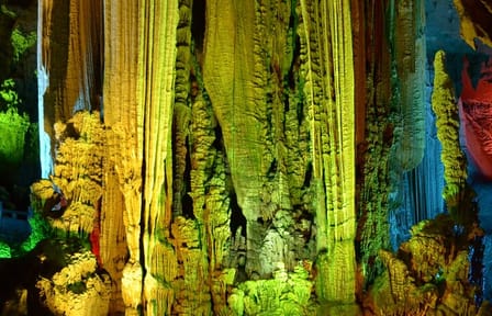 Li River Cruise from Guiliin to Yangshuo Reed Flute Cave Tour