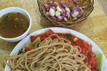 Xi'an Vegetarian Culinary Tour with Local Transportation