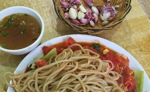 Xi'an Vegetarian Culinary Tour with Local Transportation