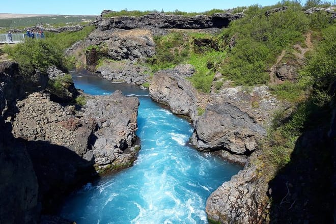 West Coast and Waterfalls Private Tour photo 3