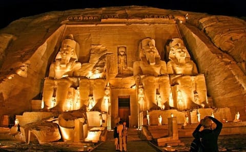 5-Day Cultural Tour of Egypt: Karnak, Valley of Kings & Abu Simbel