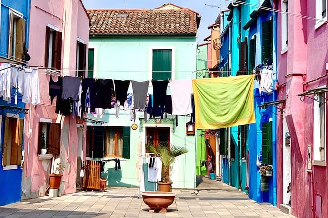 Grand Canal Boat Private Tour: Murano and Burano 4 hrs 7