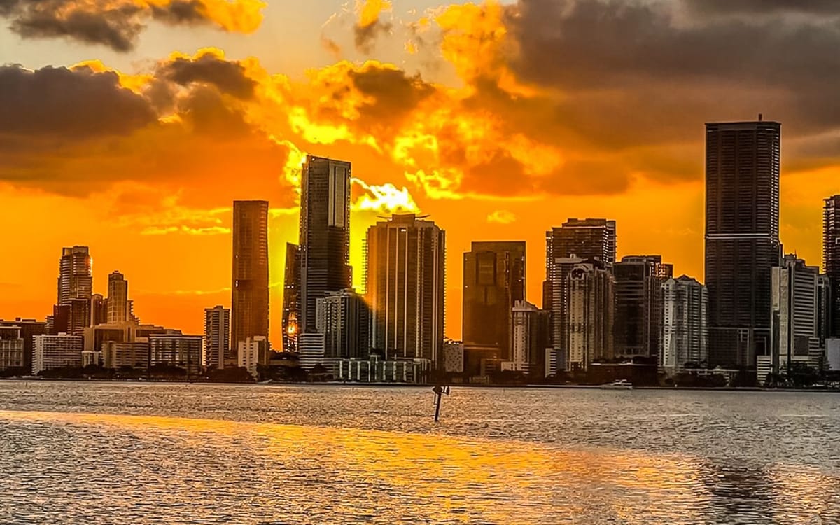 Miami Sunset Cruise of Biscayne Bay and Millionaires' Homes