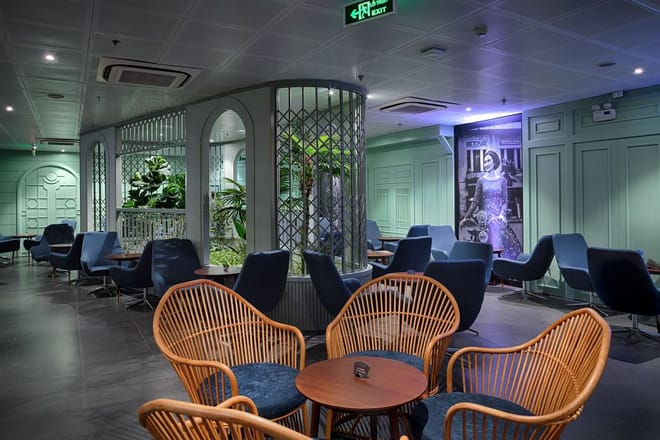 AIRPORT LOUNGE - TAN SON NHAT INTERNATIONAL AIRPORT photo 4