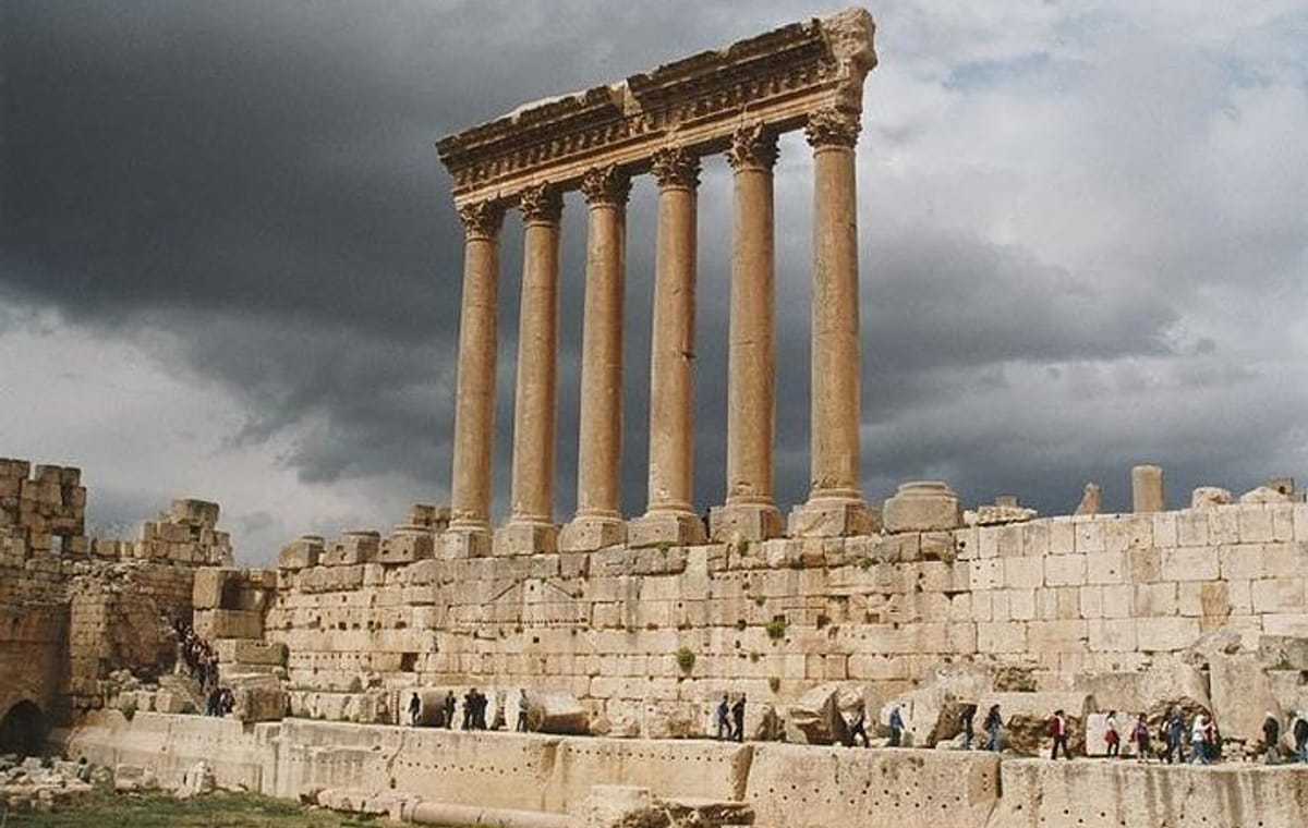 Private Anjar and Baalbek Tour from Beirut with Departure Ticket