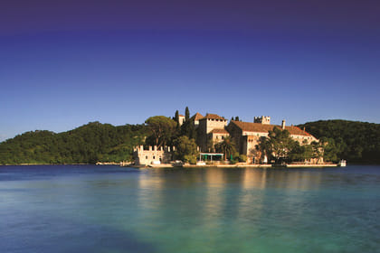 ADRIATIC PARADISE Cruise 2026 by Lupus Mare – from Split to Split