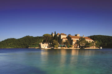 Adriatic Mini Cruise from Split to Dubrovnik and Korčula