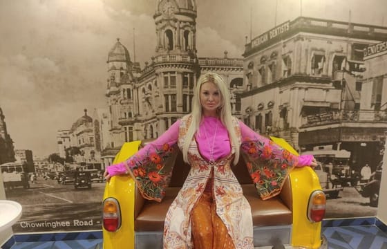 Colonial Kolkata, Tea Estate & Buddhist Monasteries