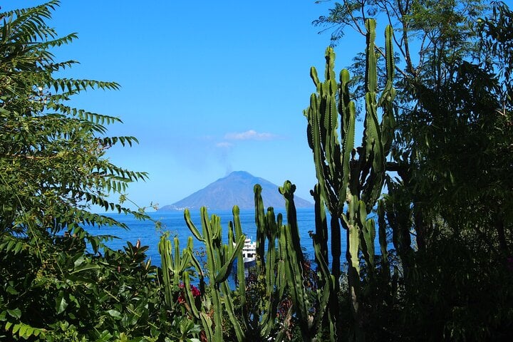 Lipari & Vulcano - Aeolian Islands Tour from Taormina 5