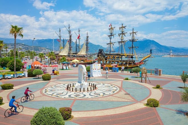 Alanya: Cable Car, Boat Trip and Dimcay Tour 4