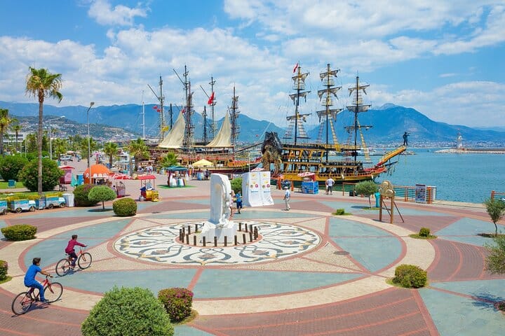 Alanya: Cable Car, Boat Trip and Dimcay Tour 4