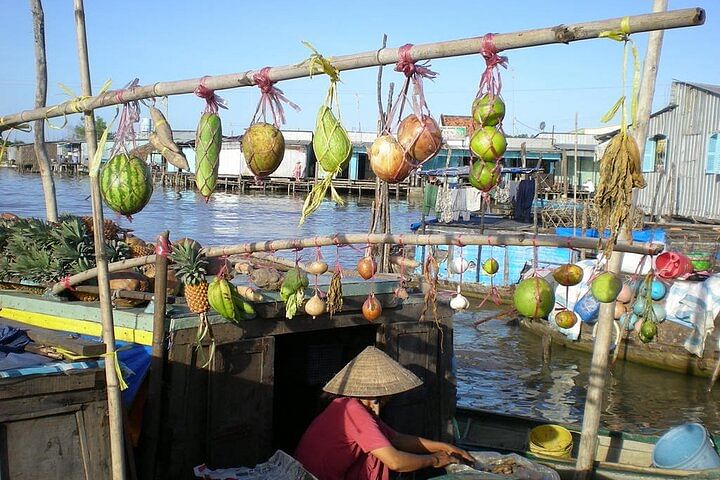 Cai Be Floating Market & Tan Phong Island: Cooking Class Adventure