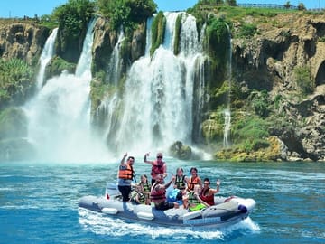 All-Inclusive Antalya Boat Tour with Lunch and Foam Party