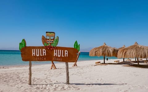 Private Speedboat and Snorkeling Tour to Hula Hula Island in Hurghada