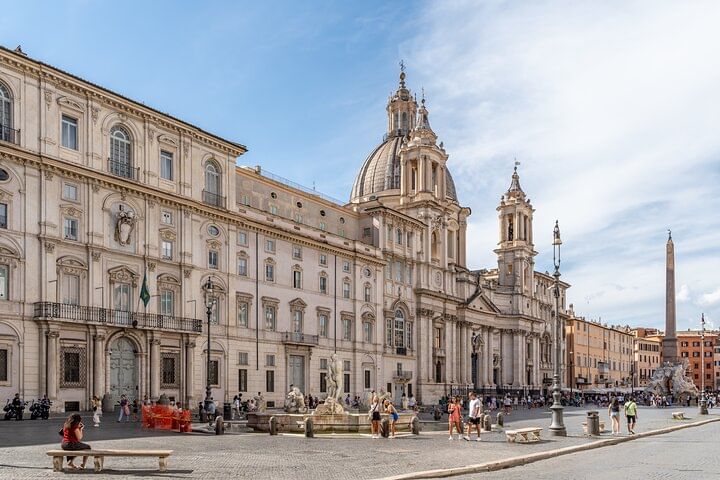 Private Rome Tour: Exclusive Walking Tour of Iconic Piazzas