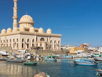 Premium City Tour: Mosque, Marina, Papyrus & Handicraft – Hurghada