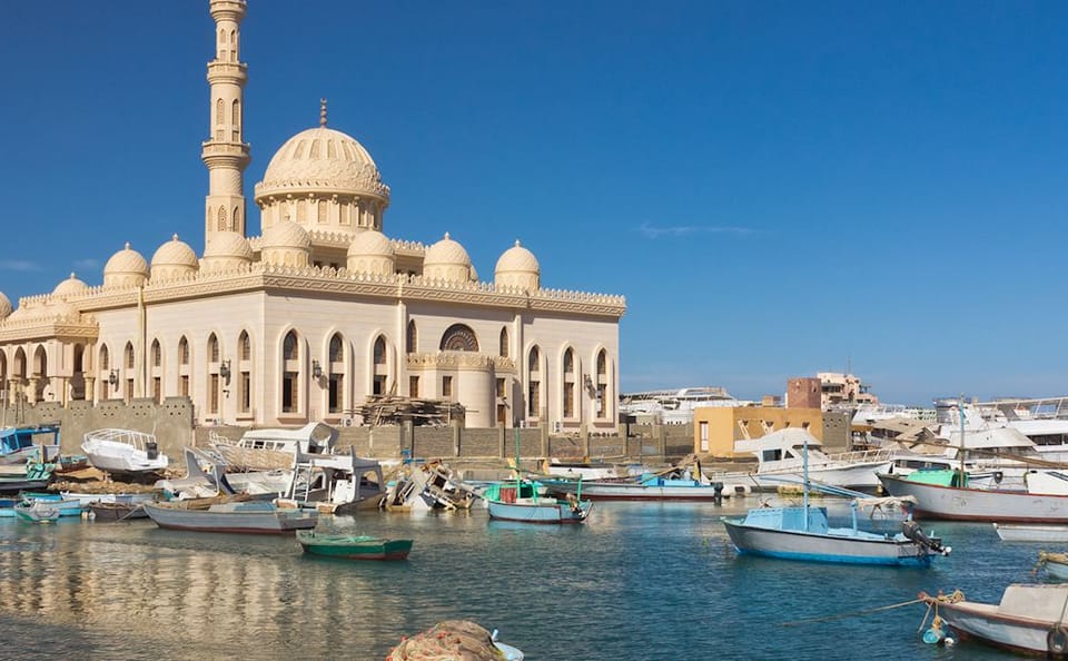 Premium City Tour: Mosque, Marina, Papyrus & Handicraft – Hurghada