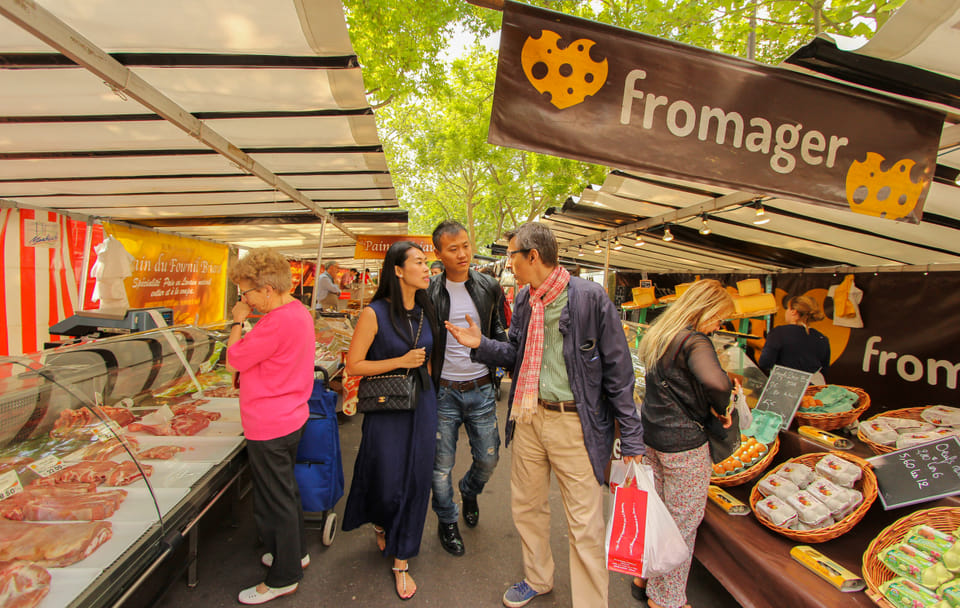 French Cooking Class and Market Tour in Paris