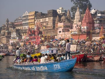 Private 13-Day Cultural Tour from Ahmedabad to Varanasi