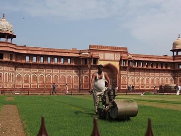Full day of Agra and Taj Mahal from Delhi