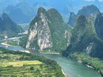 Day Tour in Yangshuo and Li River