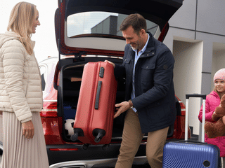 Keflavik Airport and Reykjavik: ONE-WAY Private Transfer , photo 17