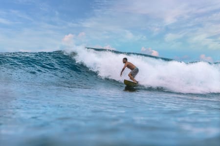 Thulusdhoo Island Surfing Adventure & Beach Escape
