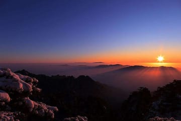 Private Huangshan Sunrise Photography Tour