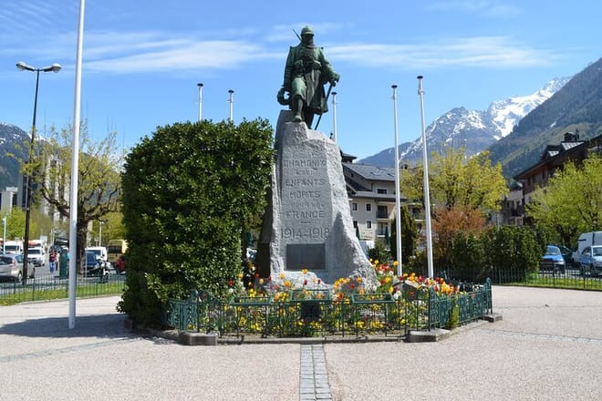 Chamonix Private Walking Tour With A Professional Guide photo 4