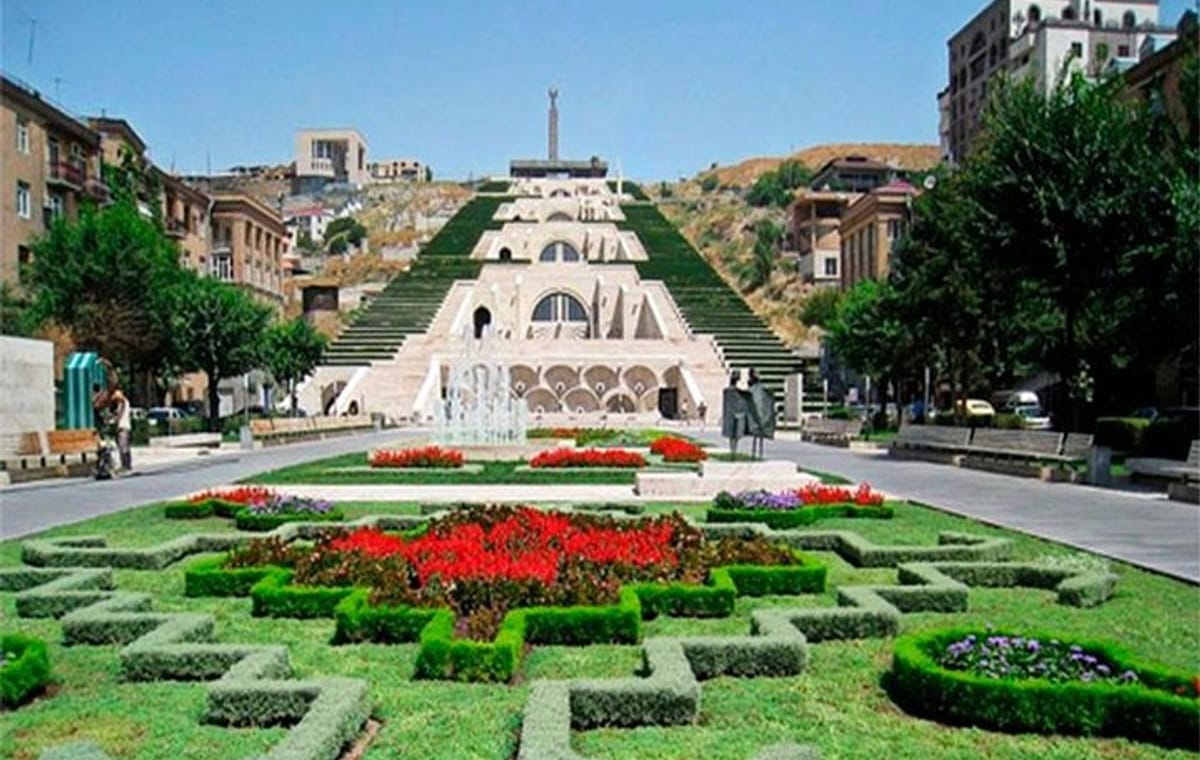 Discover Armenia: Tbilisi-Haghpat-Dilijan-Sevan-Yerevan-Tbilisi