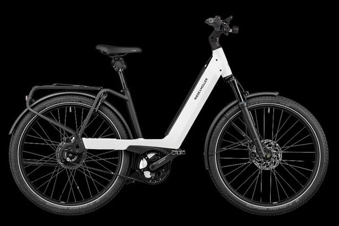 Electric bike rental in Paris 2