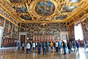Vatican Museums & Sistine Chapel Tickets & Audio Tour in Italian Language