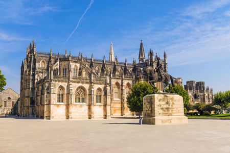 Private Fátima, Óbidos, Batalha & Nazaré Tour Full Day
