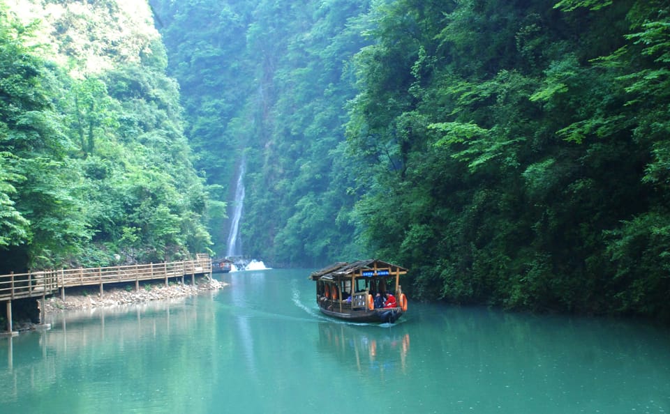 Private Day Tour of Zhangjiajie Grand Canyon and Baofeng Lake