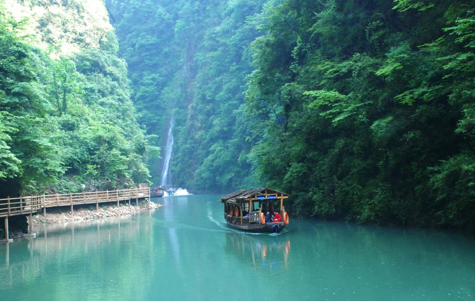 Private Day Tour of Zhangjiajie Grand Canyon and Baofeng Lake