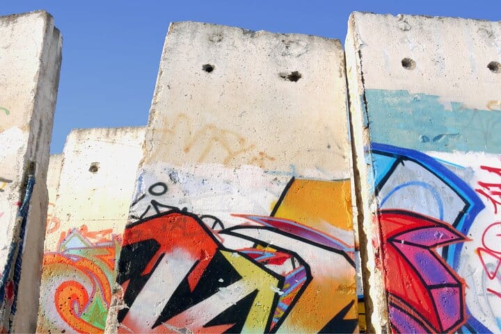 Self-Guided Audio Tour-The Fall of the wall: A light for humanity 9
