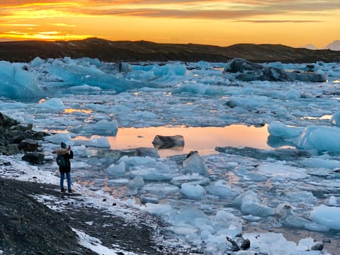Glacier Lagoon & Diamond Beach Tour From Djúpivogur Port