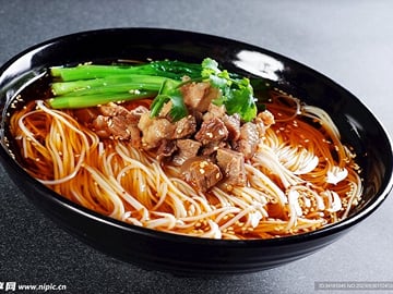 Shanghai Night River Cruise Tour and Yang’s Dumpling Experience