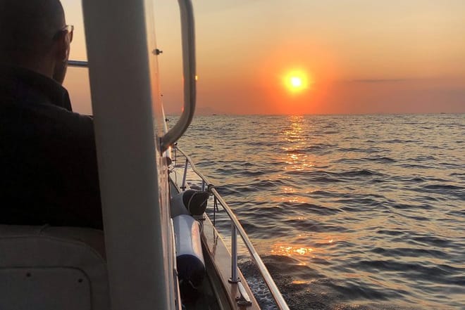 04) Sorrento: 3hrs sunset tour on shared boat 5