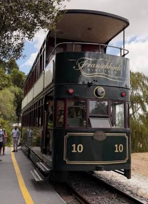CAPE TOWN  :FULL-DAY  WINE  TASTING TOUR WITH  WINE  TRAM - Photo 1
