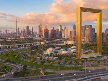 Private Dubai City Tour with Museum of Illusions Experience