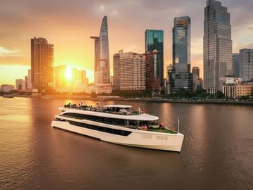 Saigon Cultural Night Water Puppet Show and Luxury Dinner Cruise