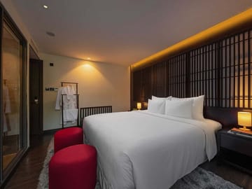 Scarlet Pearl Cruise-The Pearl of Ha Long Wonder ( 2 Days 1 Night)