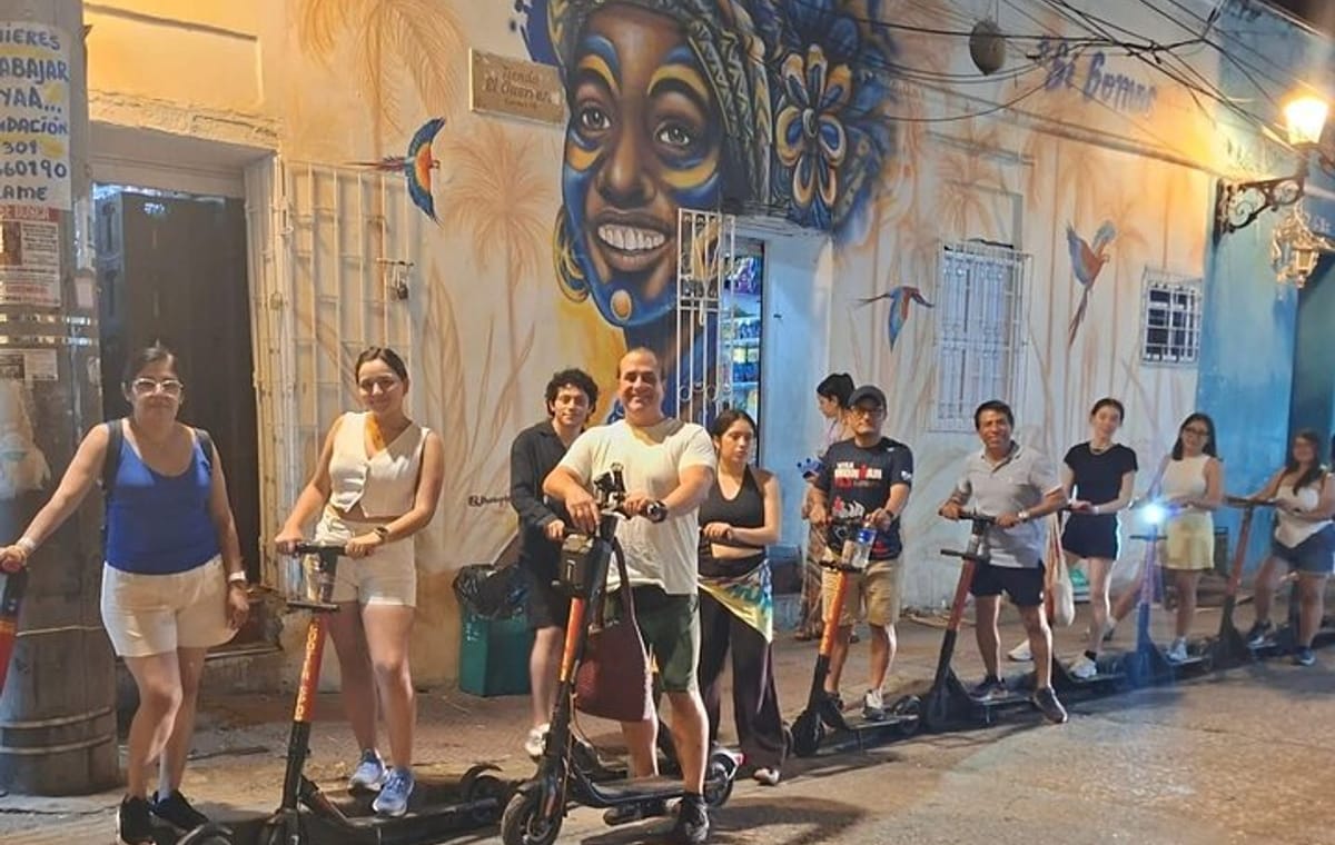 Zip Through Walled City and Barrio Getsemani by Segway