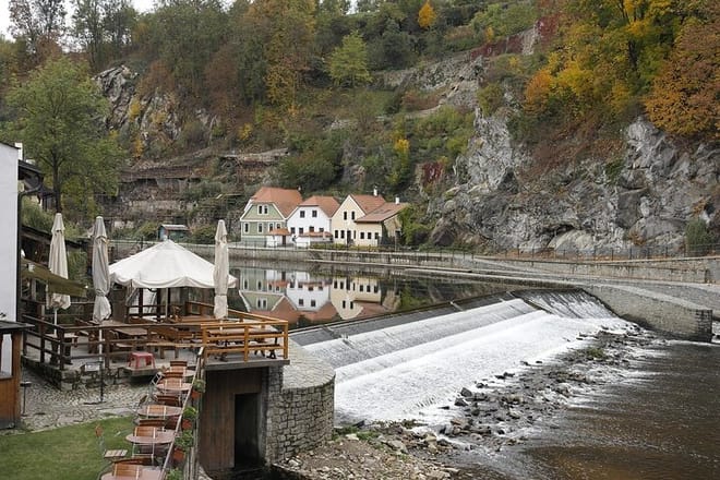 Prague to Salzburg Český Krumlov and City to City Private Tour