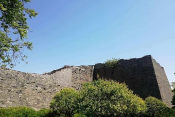 Day Trip to Shilinxia Glass Platform and 798 Art District/Ming City Wall