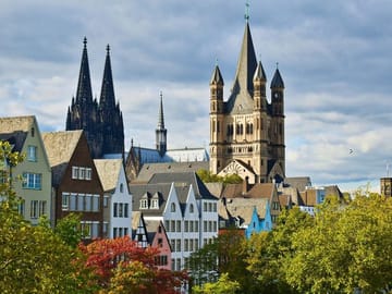 Cologne Heritage Tour: Cathedral, Historic Sites & Museums
