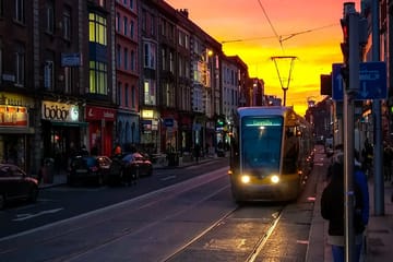 Private Guided Walking Tour of Dublin's Iconic Sites