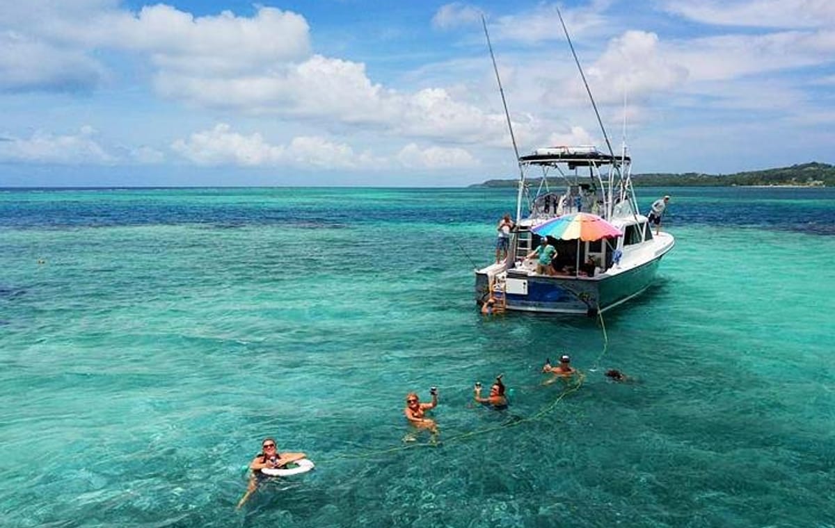 Roatan Northshore Snorkeling & Discover the Punta Gorda Village