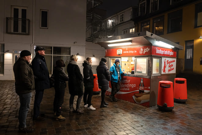 A queue in front of the most famous Hot Dog stand in Iceland